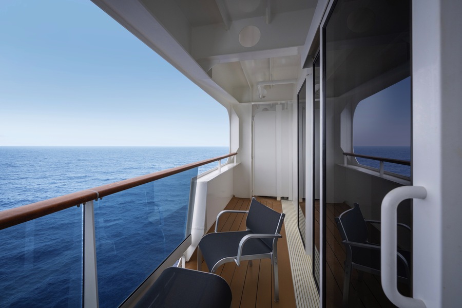 MSC Cruises MSC World America MSC Deluxe Suite ©MSC Rights, Ivan Sarfatti 4.jpg